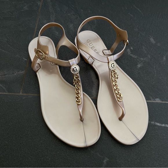 Guess sandals - Picture 3 of 3